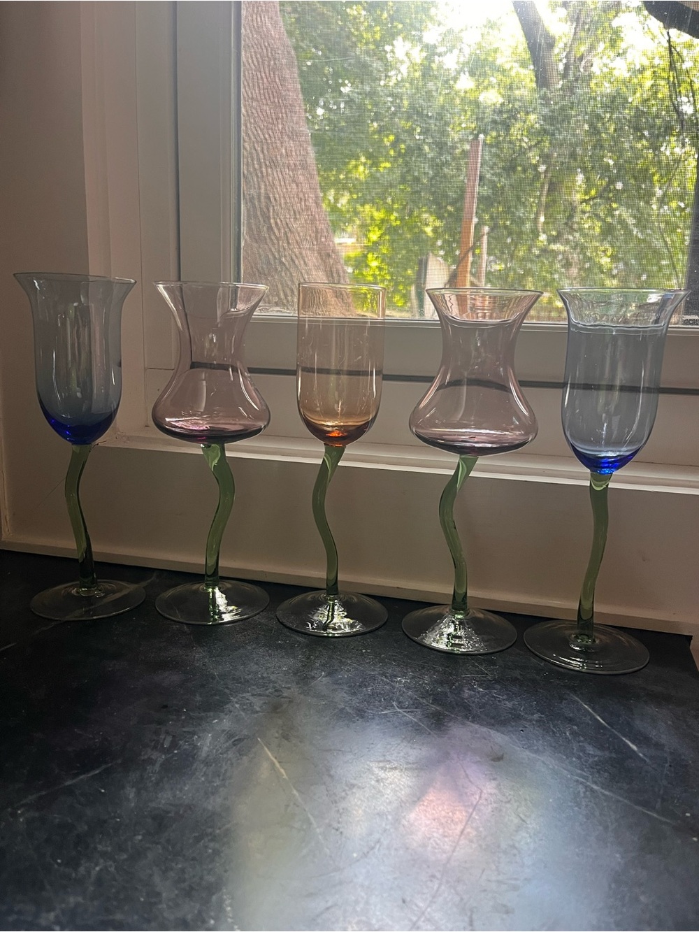 Rare! Set of 5 Vintage Hand Blown Floral Tulip Shaped Wine Cocktail Glasses